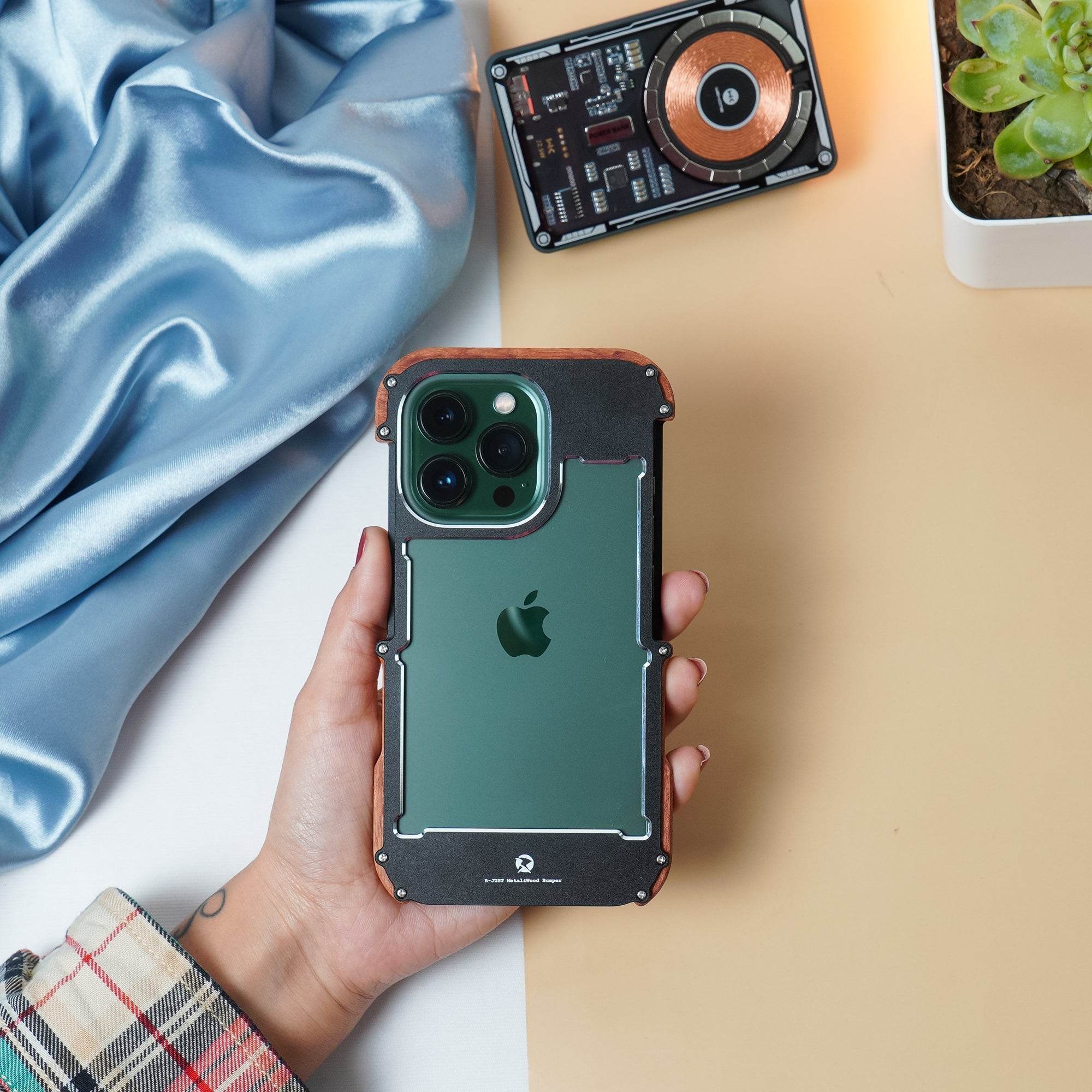 R-Just Aluminium Natural Wood Anti Shock Bumper Case - iPhone - Million Cases