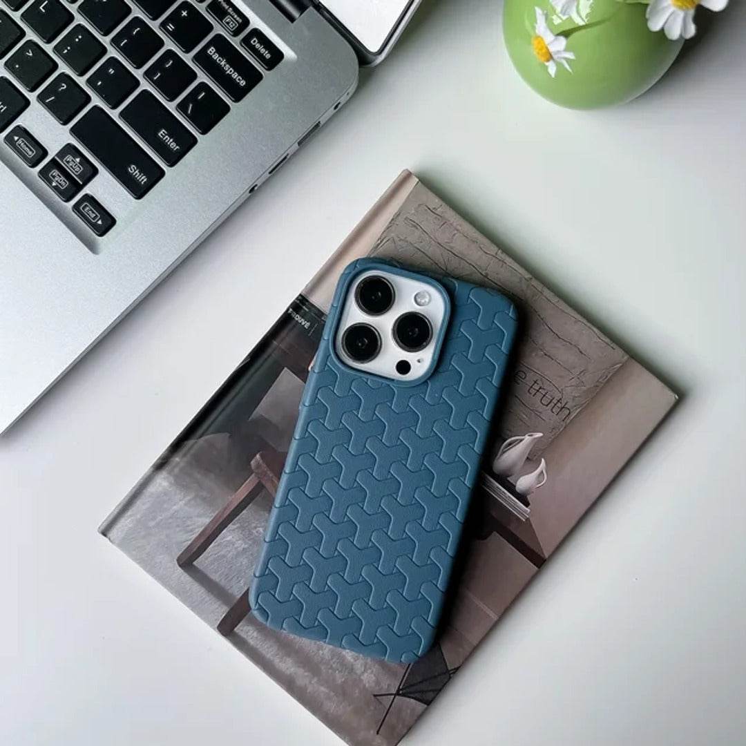 Dissipate Heat Woven Pattern Case - iPhone - Million Cases