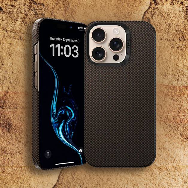 zopoxo/202410030530559670_202409250746098991_ArmorTint_Case_built_with_Kevlar_for_iPhone_16_Pro_Max_x314_402x_e83ff128-9901-4bde-b50e-78cd1088ac9f_1800x1800.jpg
