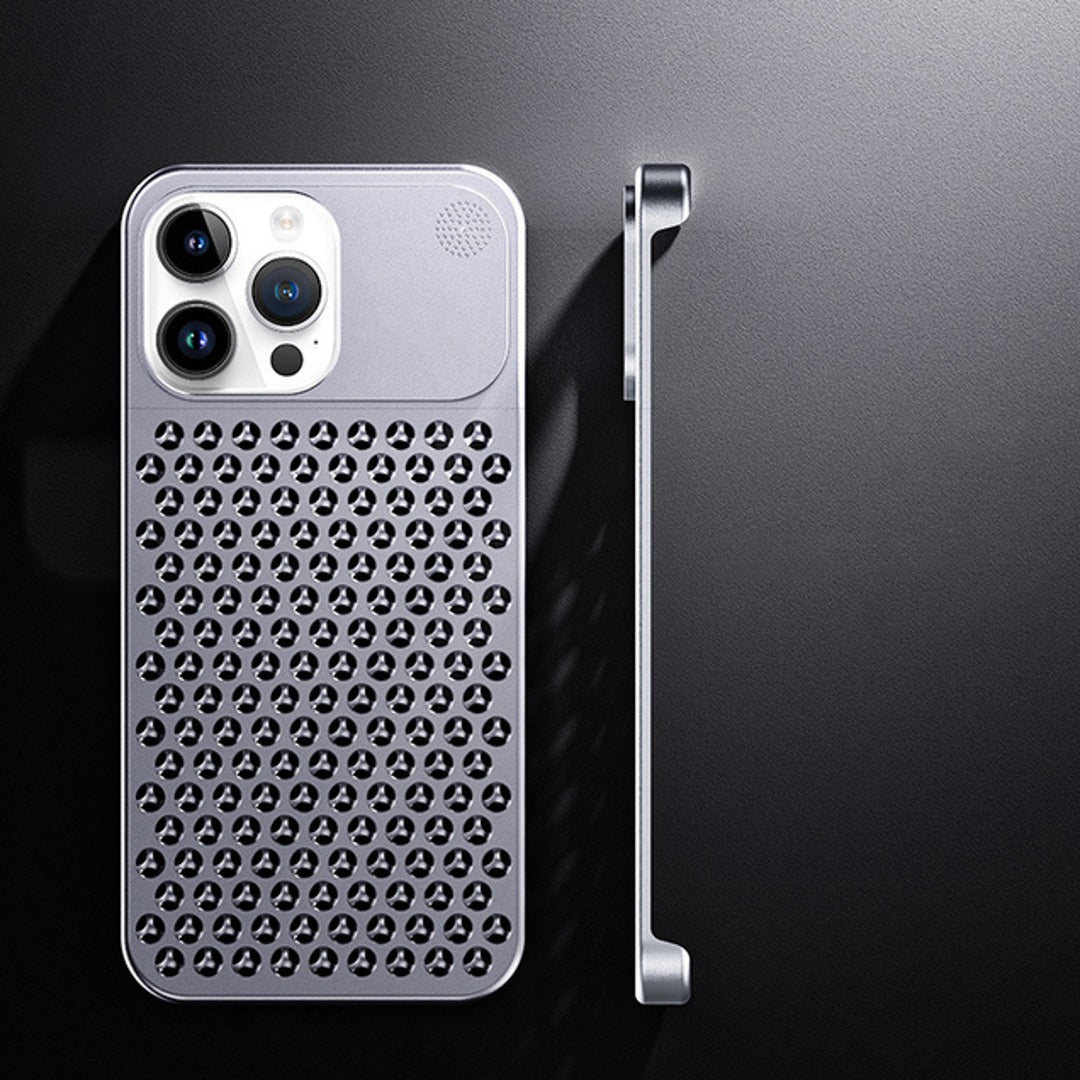 Aero Mesh ® iPhone 15 Series Metallic Hybrid Case