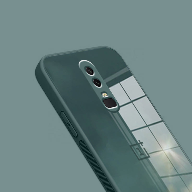 OnePlus 6 Smokey Pattern Glass Case