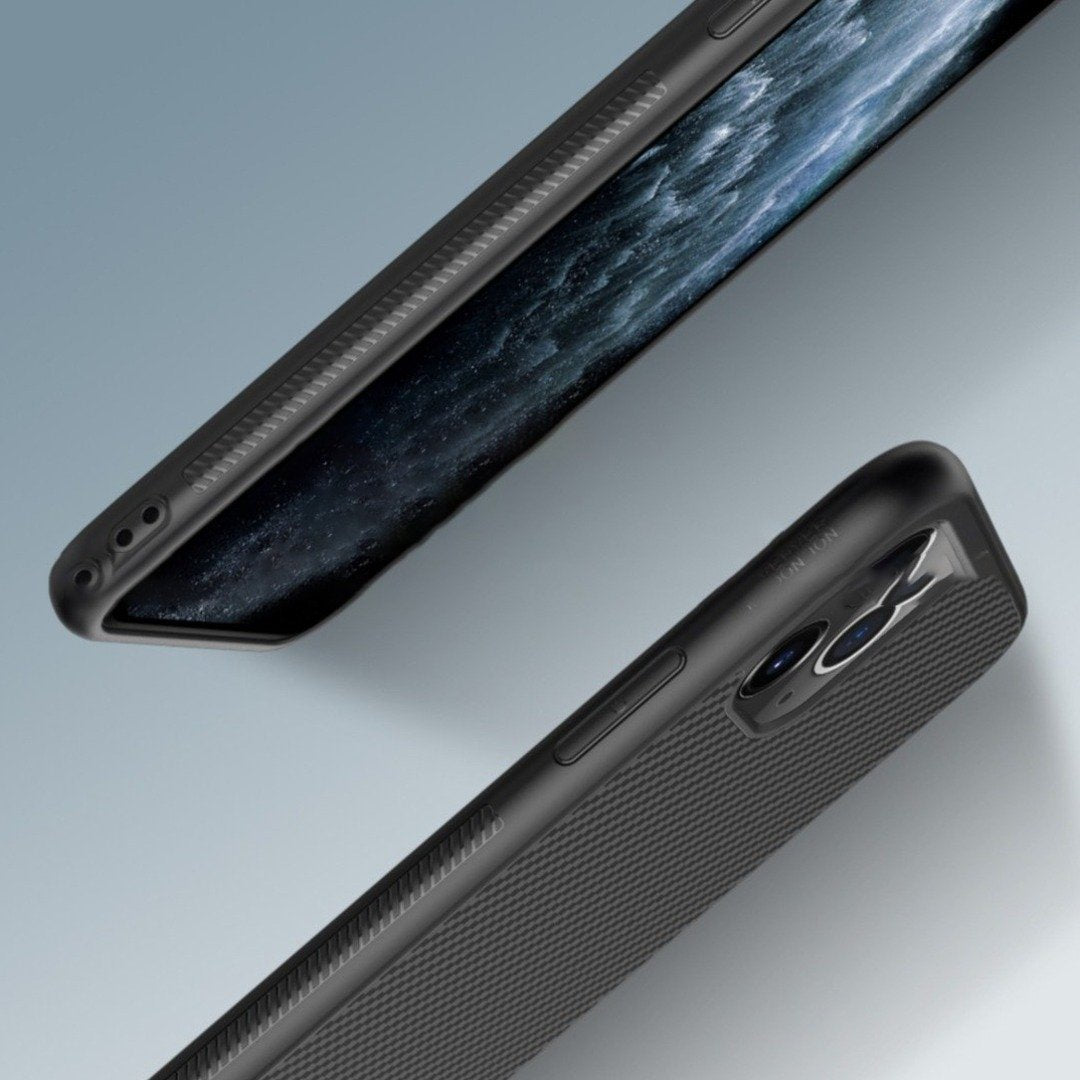 iPhone 12 Pro Synthetic Carbon Fiber Case